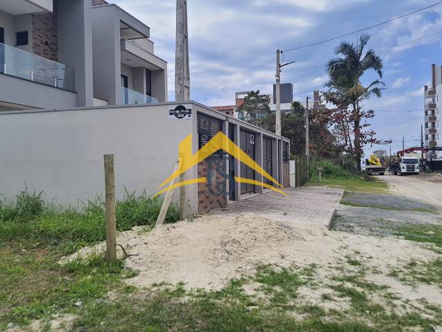Terreno para Venda em Itapoá - 4