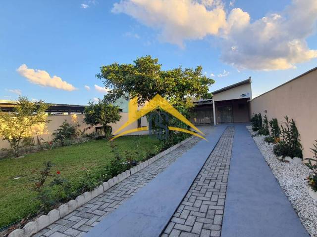 #100 - Casa para Venda em Itapoá - SC - 2