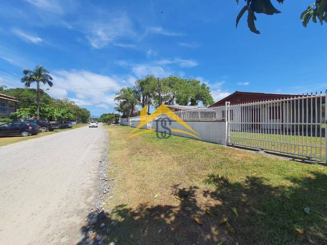 Casa para Venda em Itapoá - 4