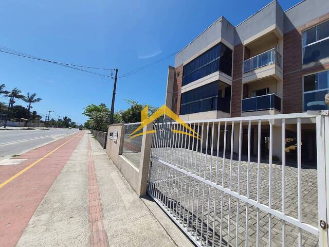 #179 - Casa para Venda em Itapoá - SC